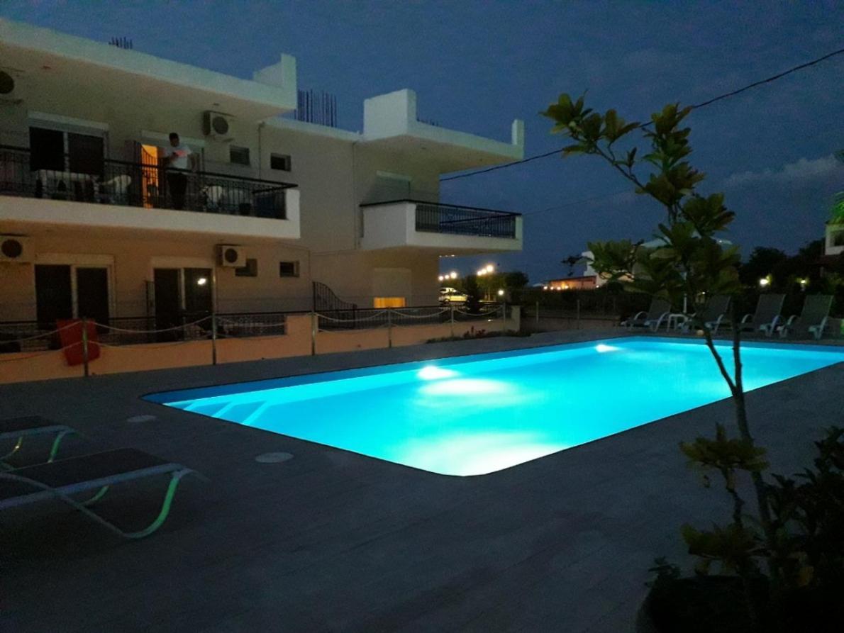 Nick Rooms Stavros  Exterior photo